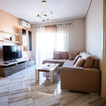 Apartament Two Bedroom Apartament In Myslym Shyri